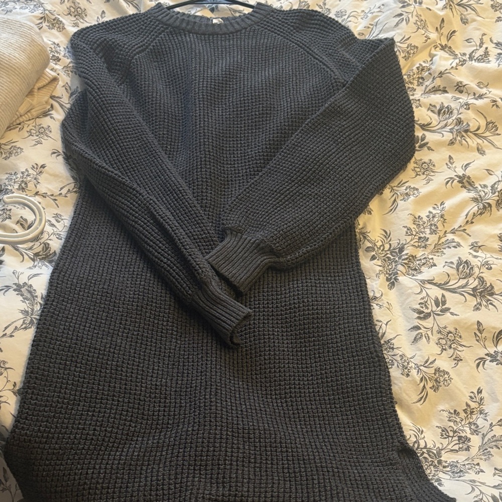 10 tree Waffle Knit Crewneck Sweater Dress PTP 16”
